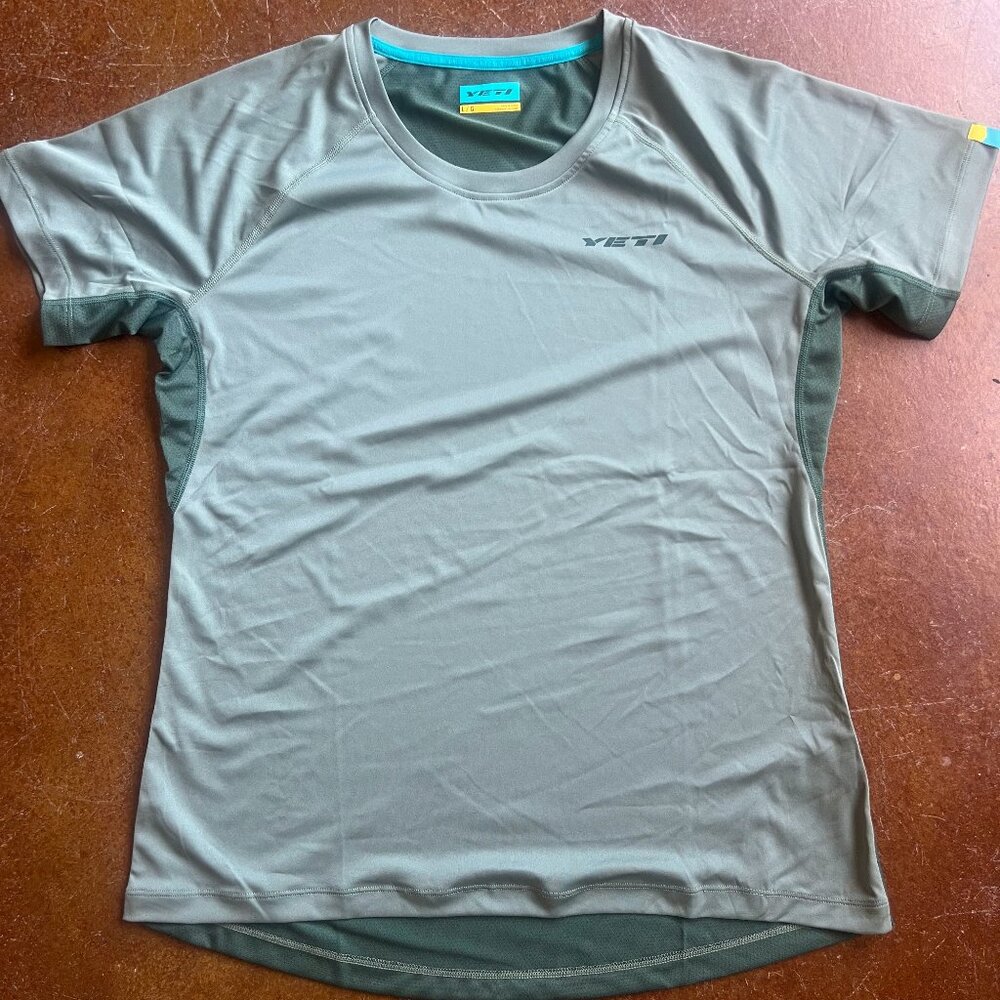 Yeti Cycles Women's MTB Jersey, Size Large